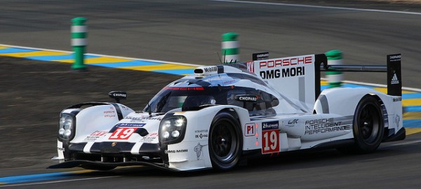 18868542666_261865c407_z