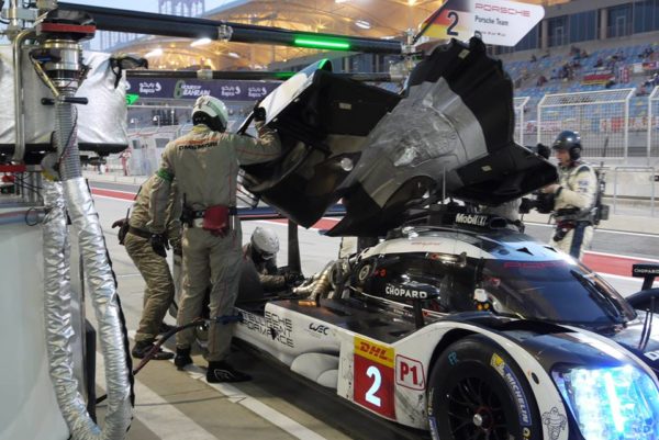 porsche-2-problem-bahrain-2016