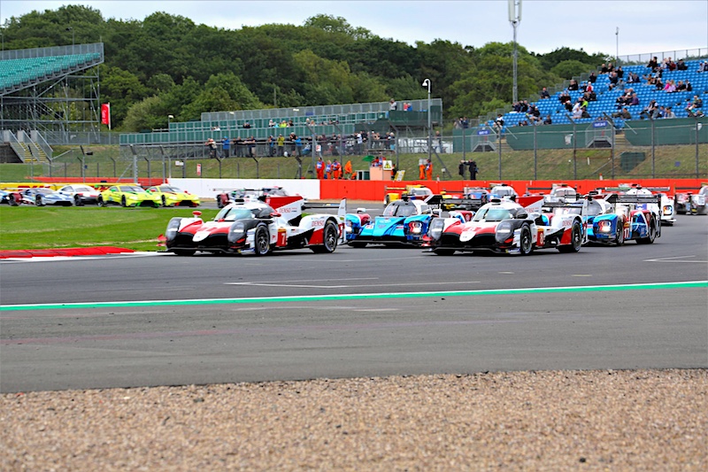 Toyota lead the field away at the 6 Hours of Silverstone