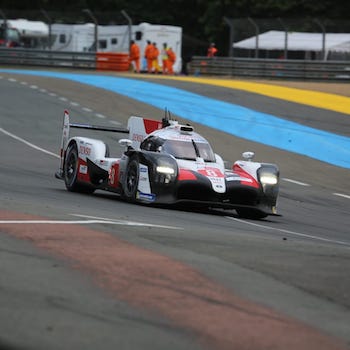 #7 maintains lead Le Mans, four-way battle in GTE Pro
