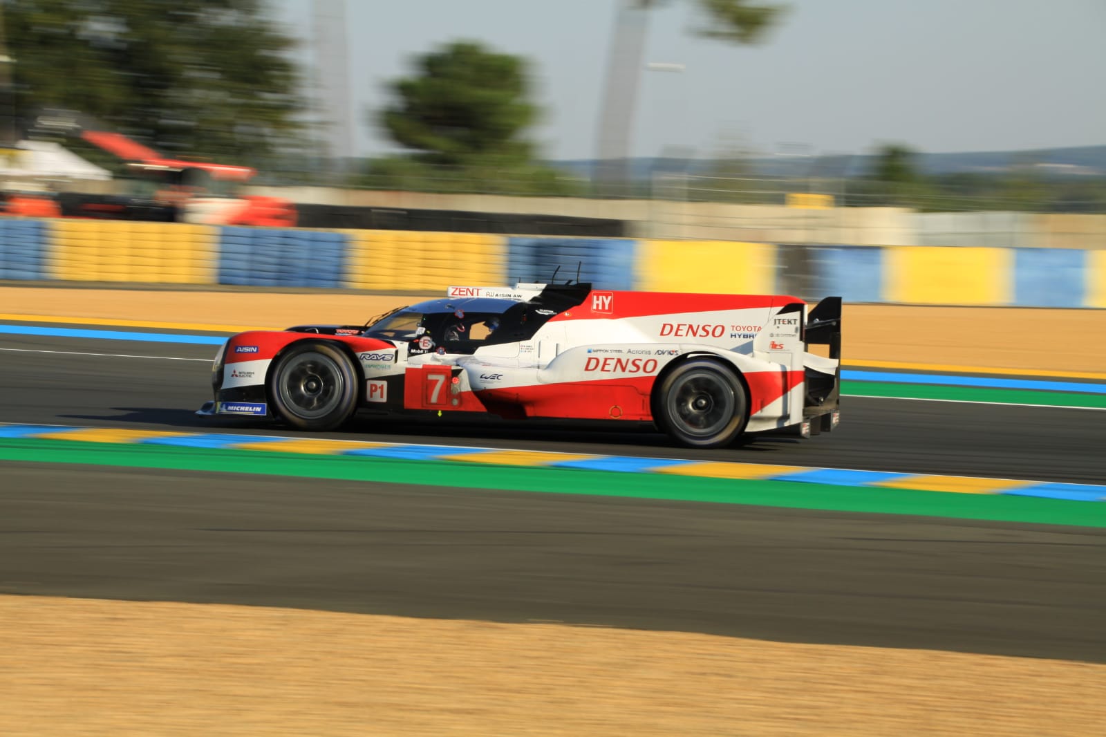 Hyperpole field decided in exciting qualifying session