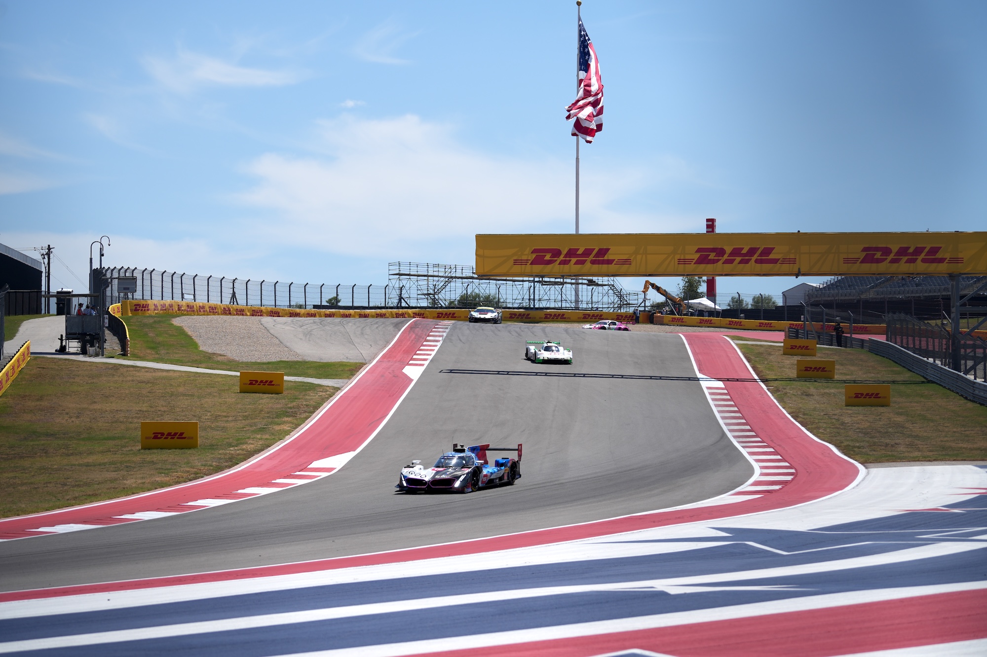 BMW strike early pace at Lone Star Le Mans in COTA