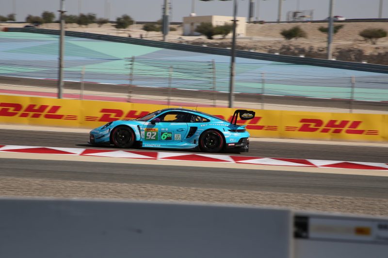 Manthey Porsche #92 in the title fight in the LMGT3 class of the FIA WEC at the 8 Hours of Bahrain.